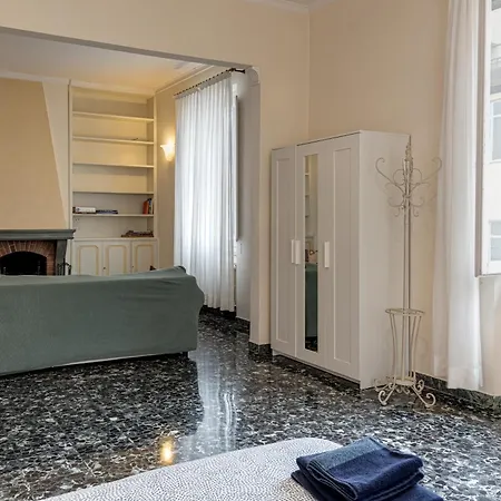Giotto Palace Apartment