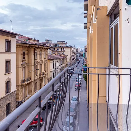 Giotto Palace Apartment *