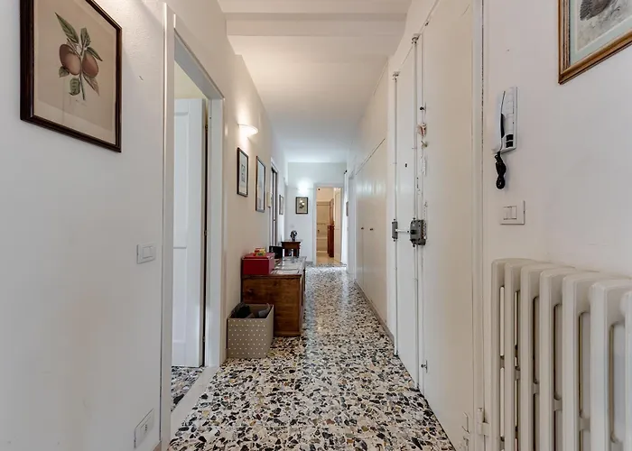 Giotto Palace Διαμέρισμα *